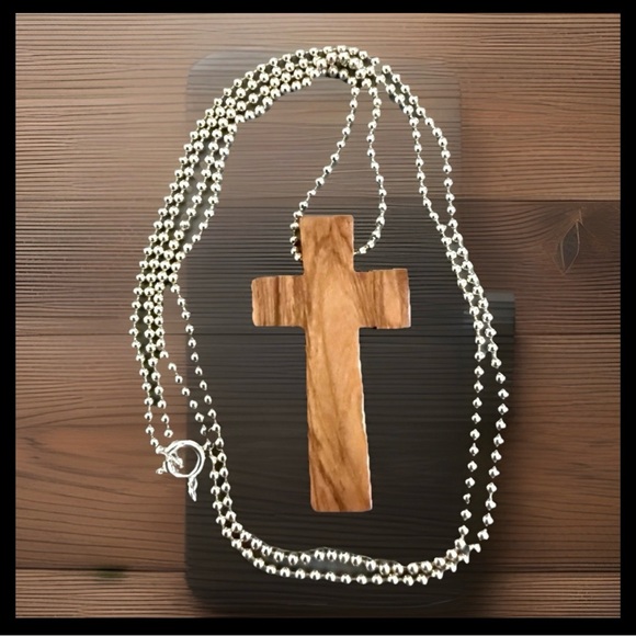 Vintage Cross Sterling Silver Chain Carved Wood Cross 24 inch chain - Picture 1 of 5